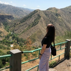 Оля Овсипян, Los Angeles