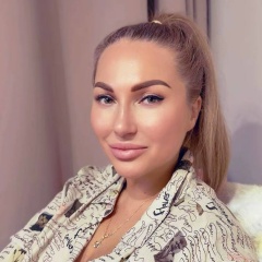 Мария Власенкова, Санкт-Петербург