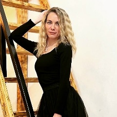 Илона Слесарева, 16.12.1983