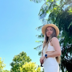 Аня Негодаева, Москва