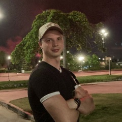 Никита Ларионов, 18.02, Санкт-Петербург