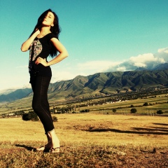 Demiena None, Бишкек