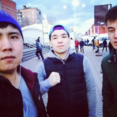Женишбек Умаров, Москва
