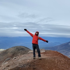 Олег Лазарев