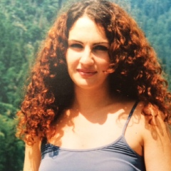 Лена Хварцкия, 01.01