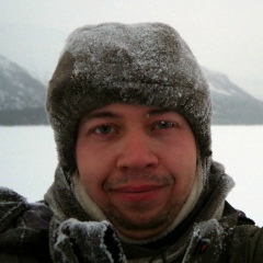 Антон Ефремов, Санкт-Петербург