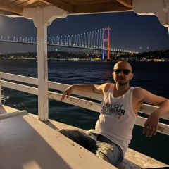 Mark Felling, 20.01, İzmir