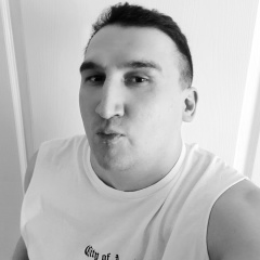 Илья Андронов