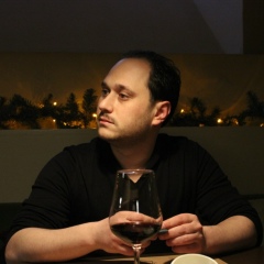 Роман , Санкт-Петербург