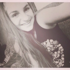 Анна Малазония, 19.04, Москва