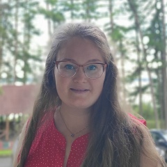 Рина Ахмадуллина, 22.06, Уфа