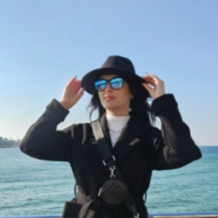 Юлия Бурдуковская, Санкт-Петербург