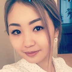 Акося Альпанова, Алматы