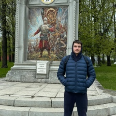 Роман Баринов