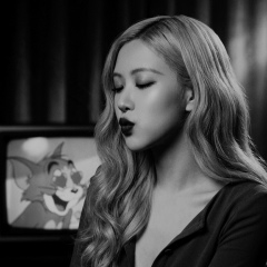 Wengie Cross, 19.02