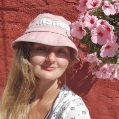 Ксюнечка Ловис, Москва