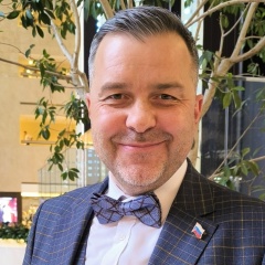 Евгений Белов