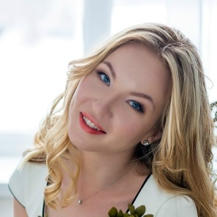 Яна Счастливцева, Paris