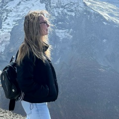 Юлия Медикова, Санкт-Петербург