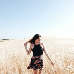 Ксения Праксина, 16.03.1992, London