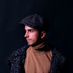 Андреа Пiко, Kraków