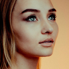 Christina Sofina, 13.03.1990, Los Angeles