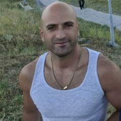 Надро Хартунян, Санкт-Петербург