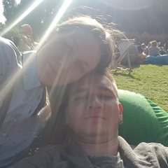 Антон Олейник