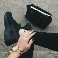 Камилла Капен, Алматы