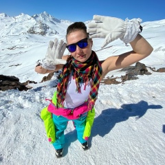 Юнна Железная, Москва