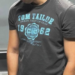 Иван Иванов