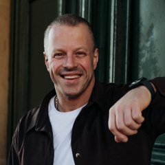 Антон Тихомиров, 29.04, Санкт-Петербург