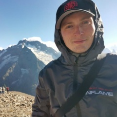 Антон Молош