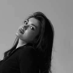 Зуля Авезова