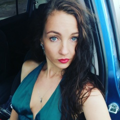 Илона Маслова