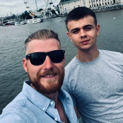 Саша Слуту, London