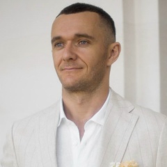 Александр Медведев