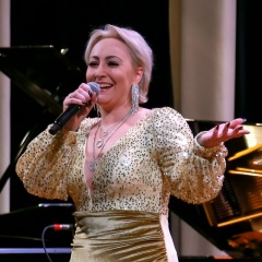 Наталья Михайлова, Санкт-Петербург