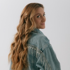 Аня Ивасык, 15.06, Москва