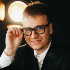 Антон Бузик, Москва