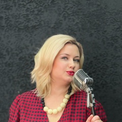 Лидия Обметко, Слобода