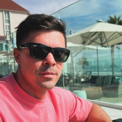 Дмитрий Петров