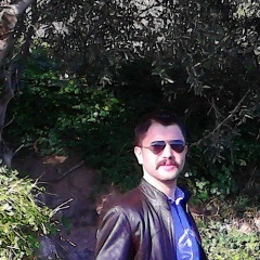 Ayhan Karadg, İstanbul