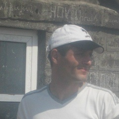 Vazgen Saroyan, Гюмри