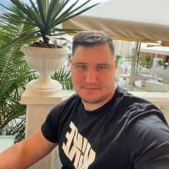 Сергей Куженко