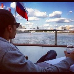 Виталий Усачев, Санкт-Петербург