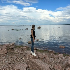 Лина Каратаева, Санкт-Петербург