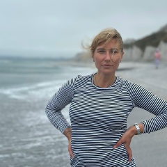 Елена Золотова