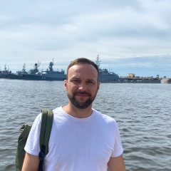 Алексей Максимов