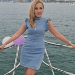 Севиль R, Dubai